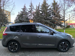 Renault Grand Scenic foto 7