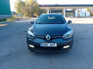 Renault Megane foto 1