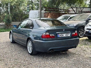 BMW 3 Series Coupe foto 12