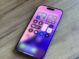 iPhone 15 Pro 128GB foto 2