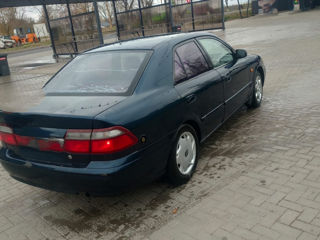 Mazda 626 foto 4