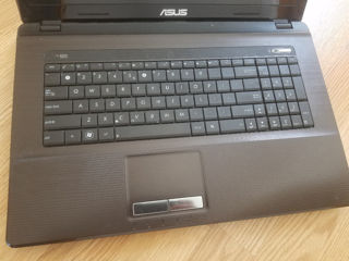 Asus 17.3 I5 8gb ram 256 gb ssd foto 4