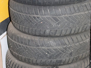 Vind 4 Anvelope 215/60 R16 99h Iarna