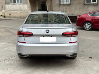 Volkswagen Passat foto 6