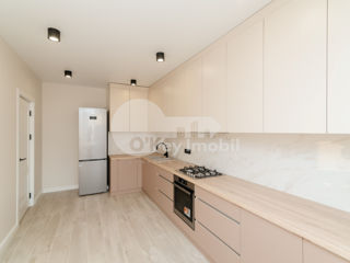 Apartament cu 2 camere, 49 m², Buiucani, Chișinău foto 2