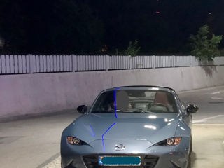 Mazda MX-5 foto 2