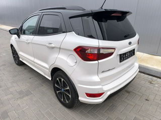 Ford EcoSport foto 2