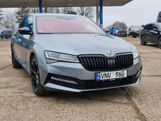 Skoda Superb foto 4