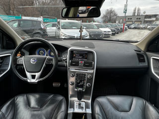 Volvo XC60 foto 10