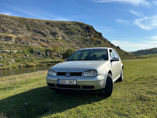 Volkswagen Golf foto 2