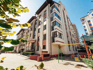 Apartament cu 3 camere, 97 m², Durlești, Chișinău