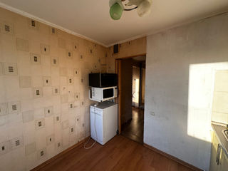 Apartament cu 2 camere, 49 m², Buiucani, Chișinău foto 3