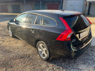 Volvo V60 foto 4