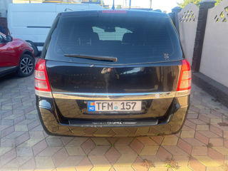 Opel Zafira foto 3