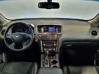 Nissan Pathfinder foto 5