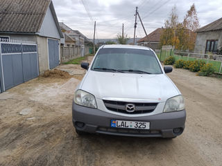 Mazda Tribute foto 2