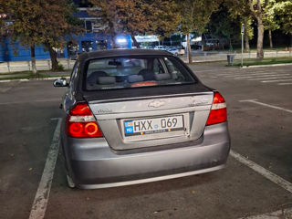 Chevrolet Aveo foto 4