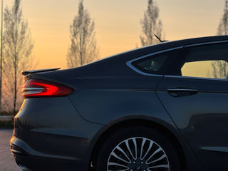 Ford Fusion foto 6