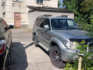 Toyota Land Cruiser Prado foto 6