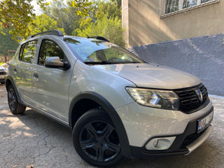 Dacia Sandero Stepway foto 2