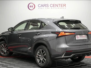 Lexus NX Series foto 10