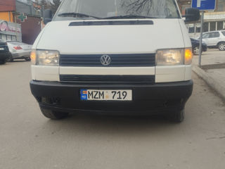 Volkswagen Transporter foto 2