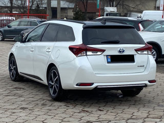 Toyota Auris foto 3