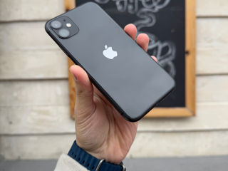 iPhone 11 64GB foto 2