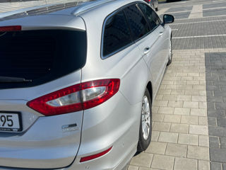 Ford Mondeo foto 4