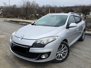 Renault Megane foto 2