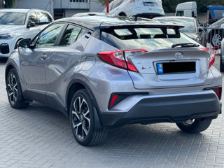 Toyota C-HR foto 3