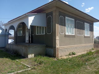 Se vinde casa cu sarai in satul Cotova foto 4