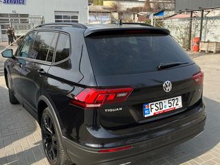 Volkswagen Tiguan foto 4