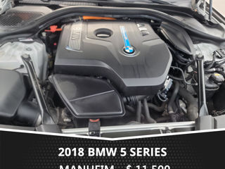 BMW 5 Series foto 8