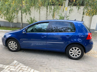 Volkswagen Golf foto 2