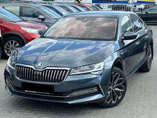 Skoda Superb foto 3