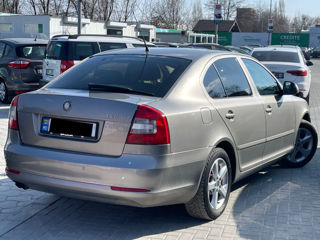 Skoda Octavia foto 3