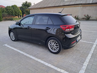 KIA Rio foto 2