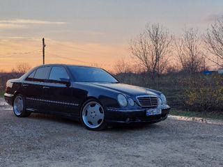 Mercedes E-Class