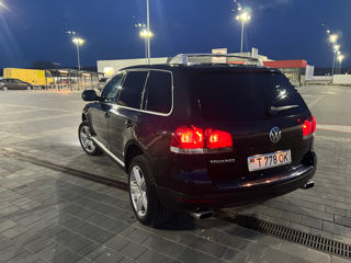 Volkswagen Touareg foto 10