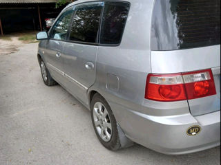 KIA Carens foto 4