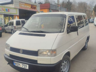 Volkswagen Transporter foto 2