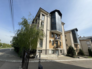 Apartament cu 4 camere, 139 m², Telecentru, Chișinău foto 1