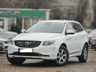 Volvo XC60 foto 2