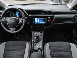 Toyota Auris foto 7