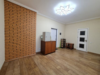 Apartament cu 3 camere, 95 m², Buiucani, Chișinău foto 14