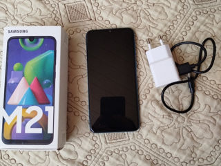 Samsung Galaxy M21 фото 1