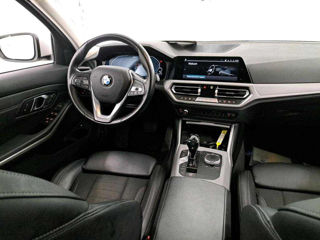 BMW 3 Series foto 4