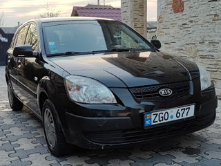 KIA Rio foto 2