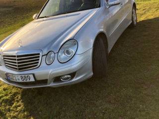 Mercedes E-Class foto 5